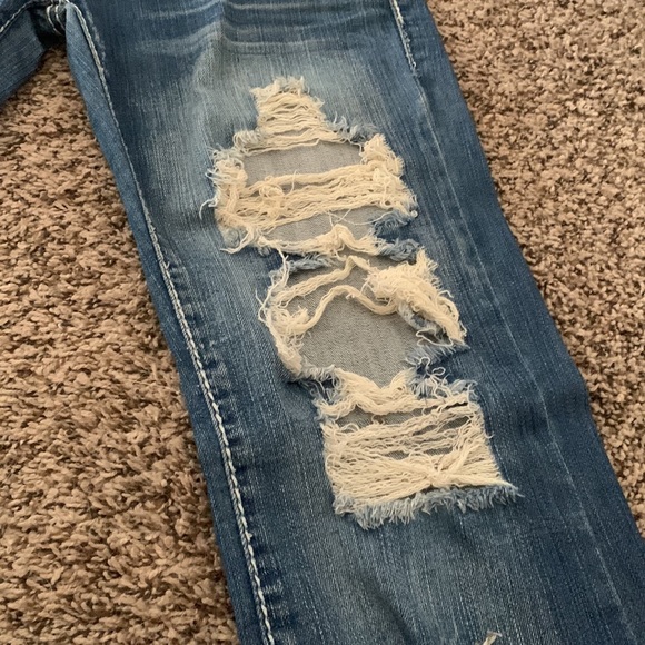 Size 6 ripped flare blue jeans - Picture 3 of 7